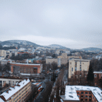 Pogoda w Bielsku: Klimatyczne atrakcje i czym się ubrać na wycieczkę?